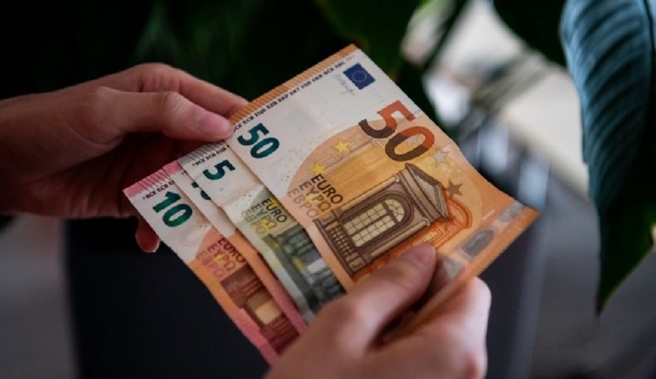 Prurjet e emigranteve arrijne rekordin e 510 milione eurove